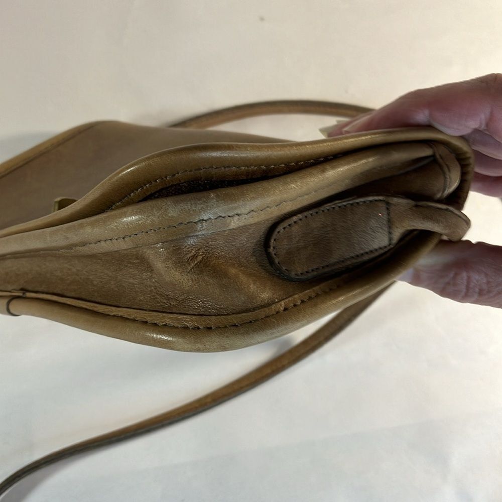 Vintage 1970’s Coach Leather Shoulder Bag Made in New York City - Picture 12 of 12